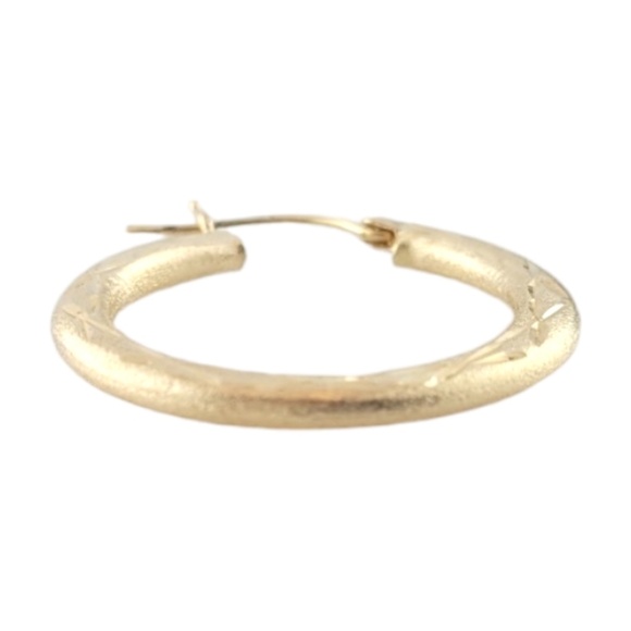 14K Yellow Gold Circle Detailed Hoop Earrings #16786 - Picture 3 of 7